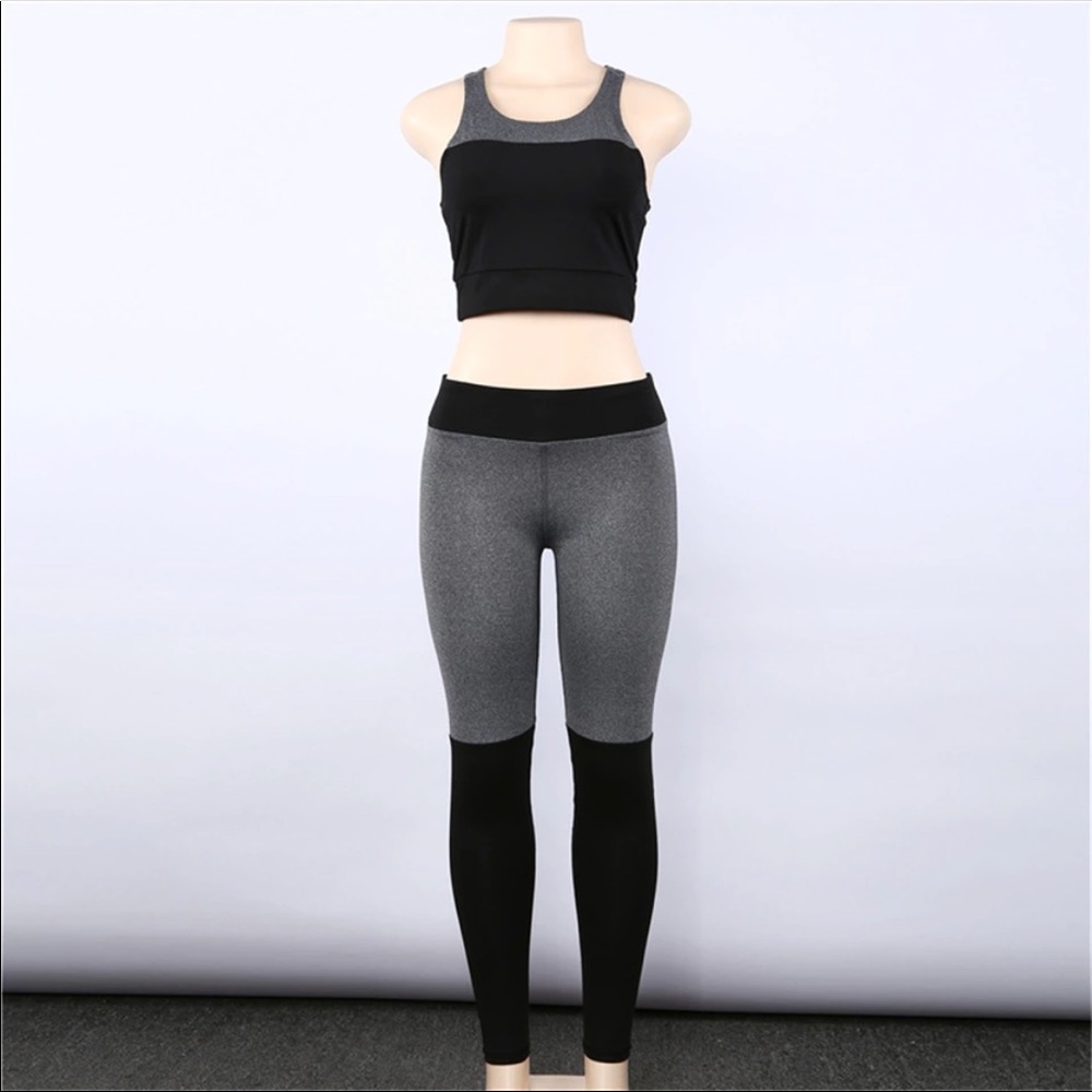 Restock Yoga set - workout & running legging set - Picture 4 of 7